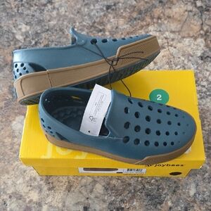 Joybees Size 2 Boy's NEW Blue Slip-On Loafers